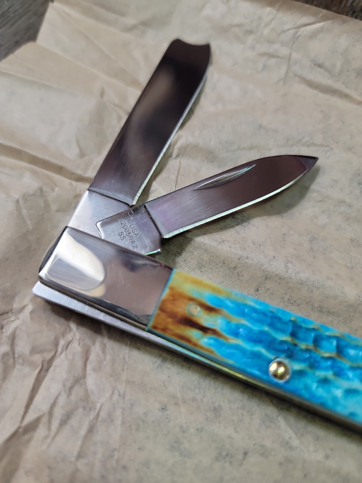 2024 Case XX Sea dragon Bone Razor 62005RAZ Corn Cob Burnt Caribbean Blue 25210