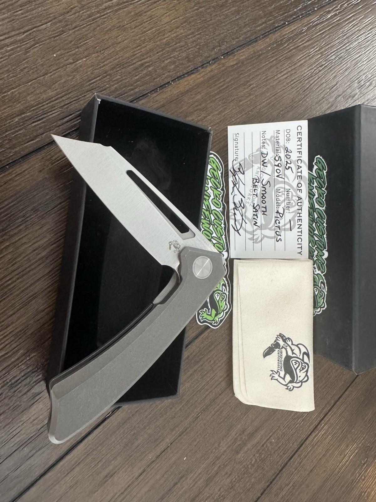 Gecko Customz Knifeworks Pictus Darkwash Ti Frame Lock S90V Tanto 2025