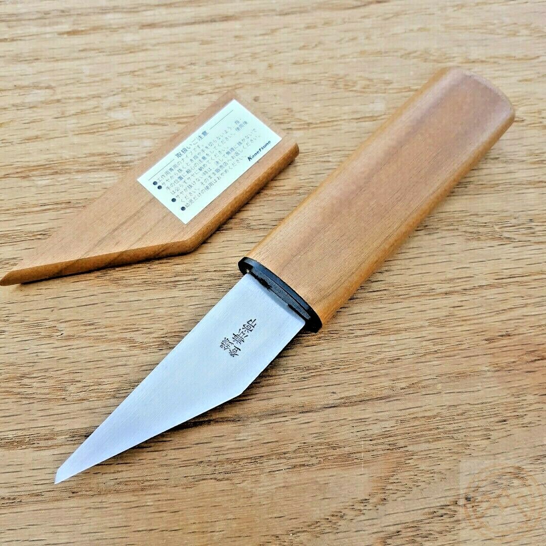 Kanetsune Kiridashi Fixed Knife 2.75″ SK5 Carbon Steel Blade Cherry Wood Handle