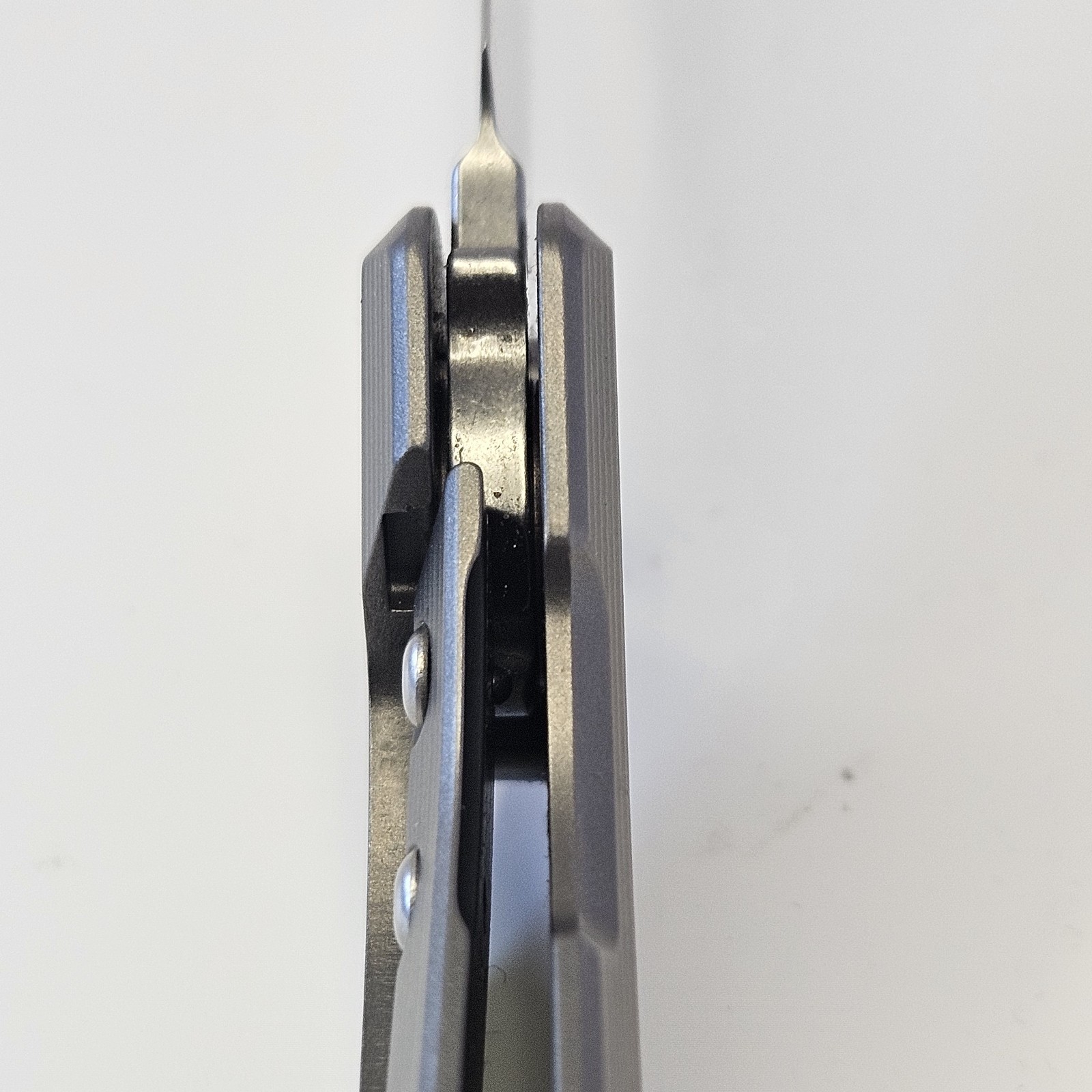 Millit Knives Overland Gray Titanium Frame Lock MagnaCut Drop Point Plain Manual