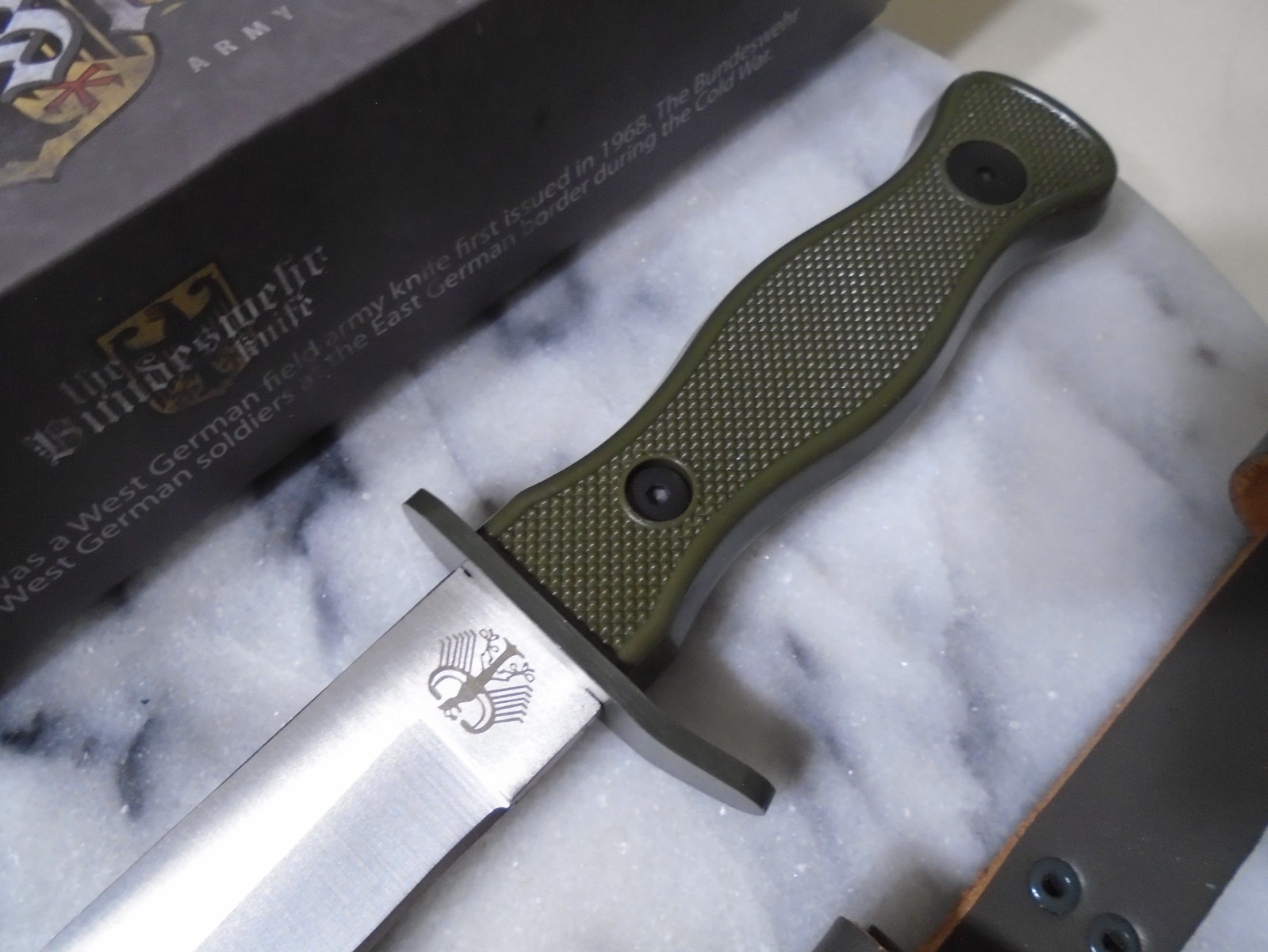 Bundeswehr German Army Fixed Blade Knife MI211 Spearpoint OD Green 10.30″ OA New