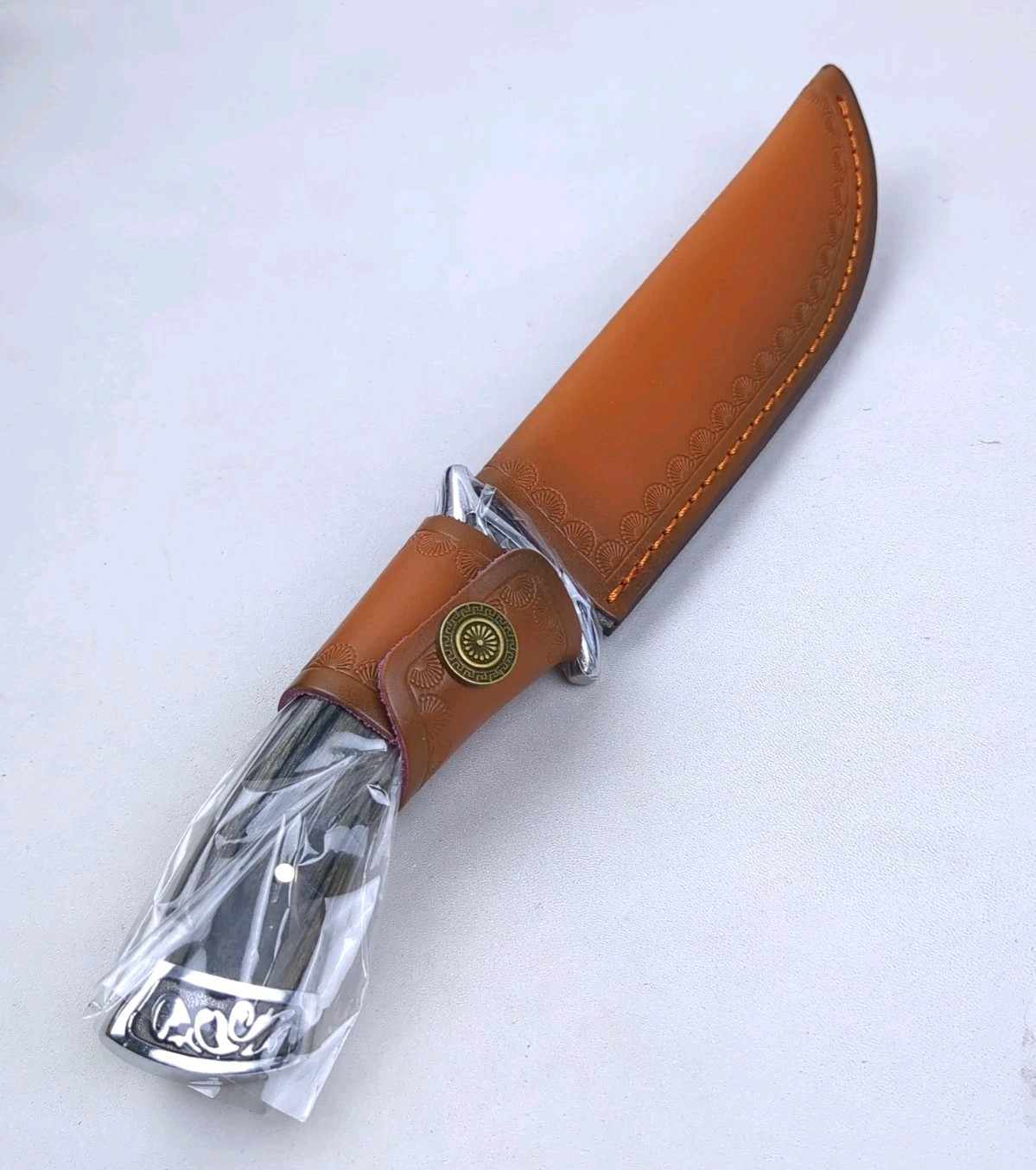 5.5-inch Hunting Knife w/ STAINLESS Laser-Etched DAMASCUS Blade & LEATHER Sheath