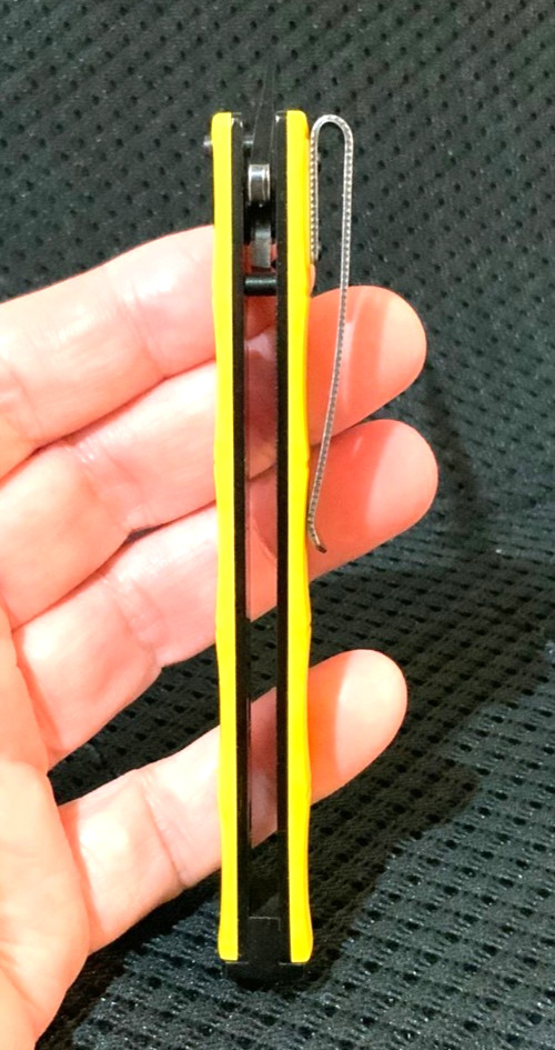 CEO 7096 *YELLOW* Quick Thumb Flick Folding Pocket Knife (Black Blade)