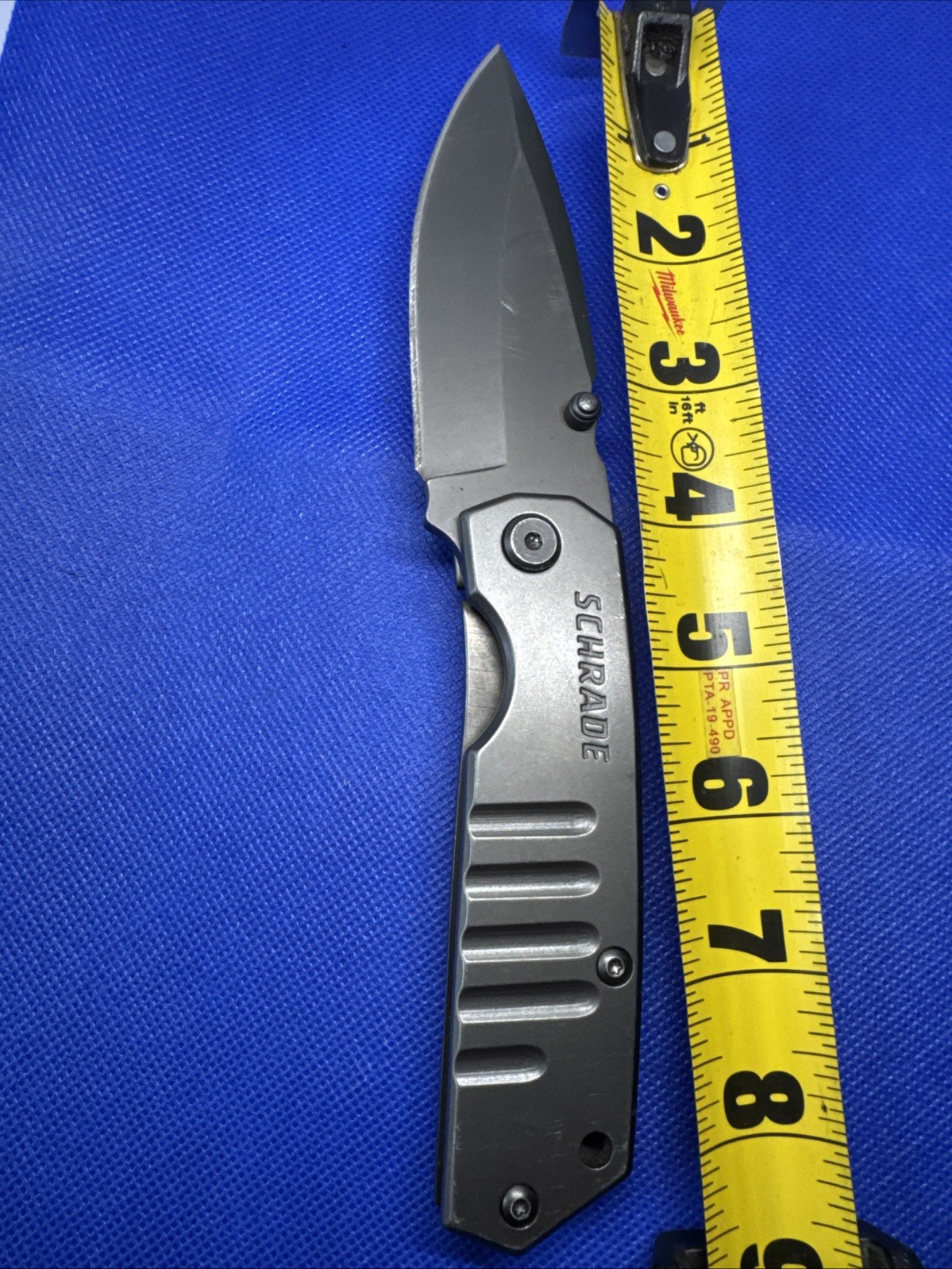 SCHRADE SCH304M GRAY STAINLESS STEEL MANUAL DROP POINT FOLDING POCKET KNIFE