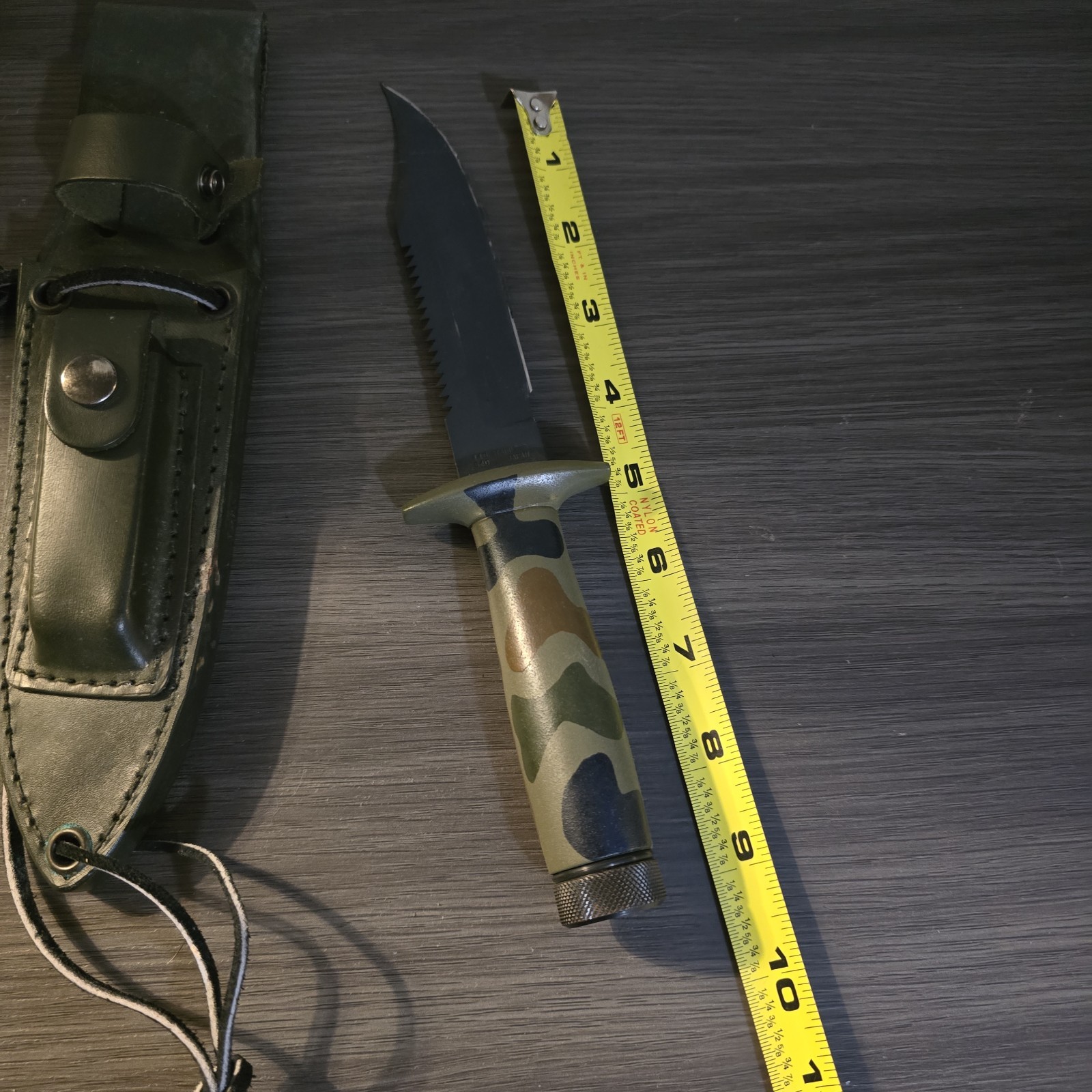 Valor 440 Stainless Fixed Blade Knife Clip Point Combo Edge Black Camo w/ Sheath