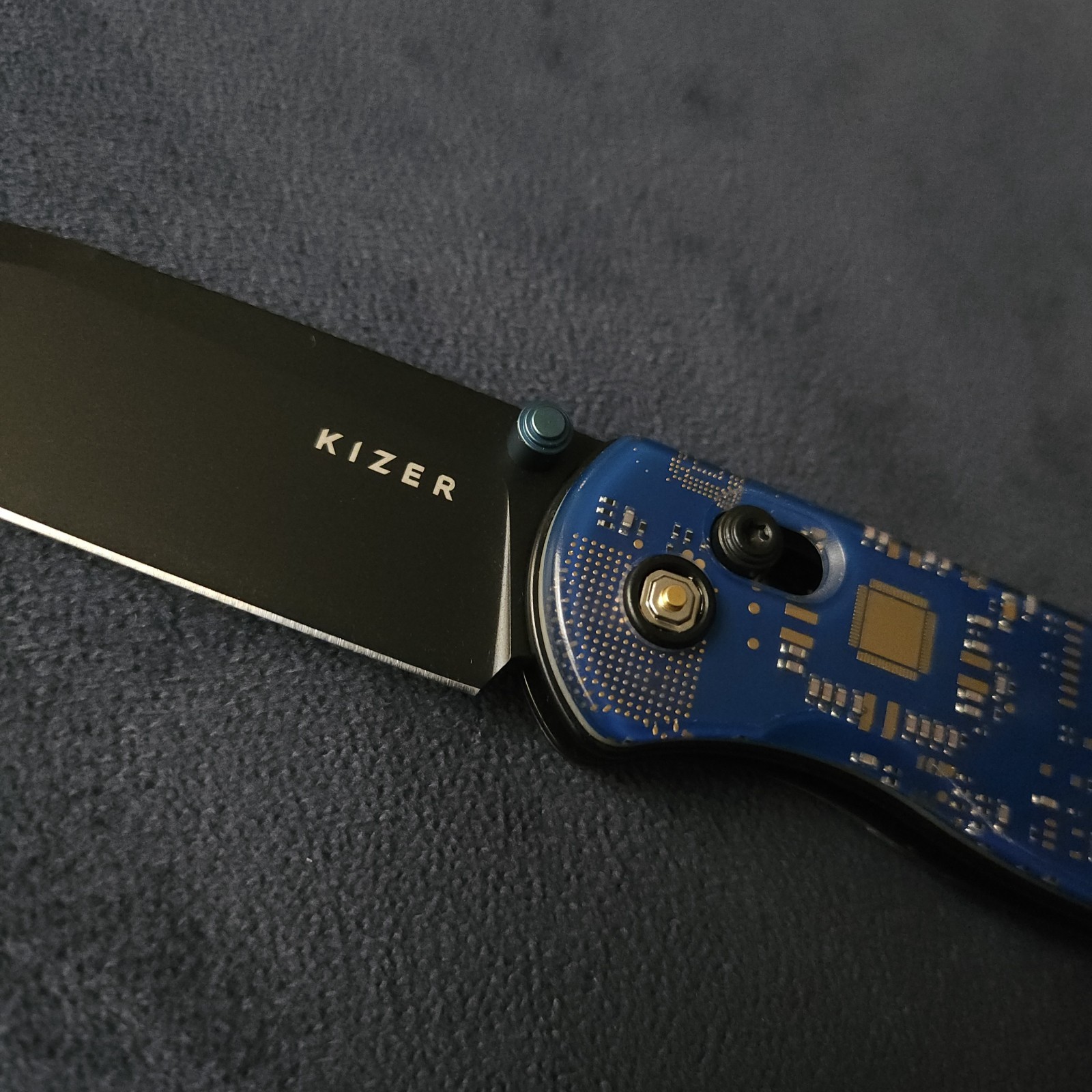 Kizer Drop Bear PCB 154CM Drop Point Clutch Lock Limited Knife