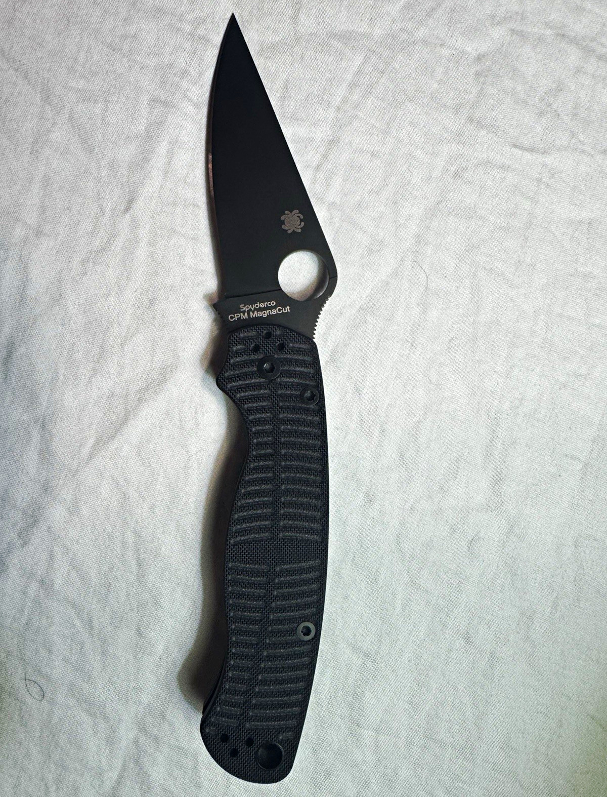 Spyderco ParaMilitary 2 Salt Black G10 MagnaCut Plain Edge Knife