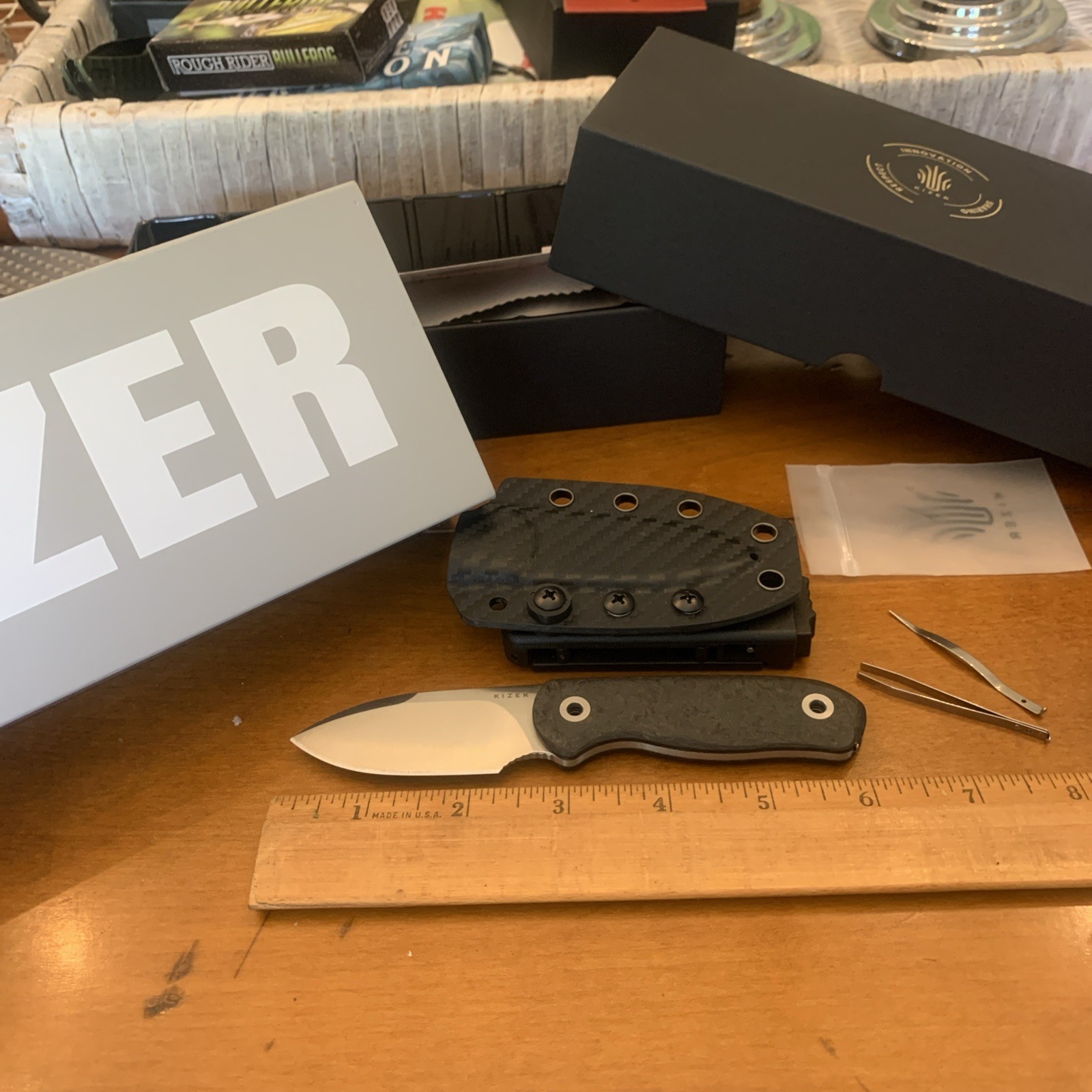 Kizer Drop Bear Azo Fixed Blade Carbon Fiber With Extra Tools