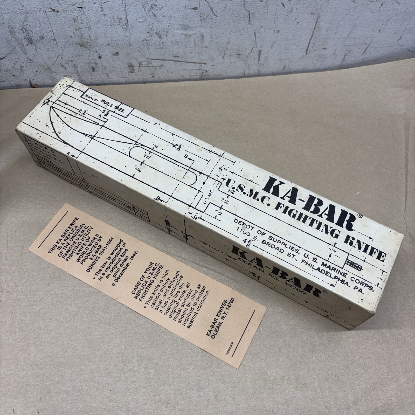 1998 KA-BAR Olean NY #1217 USMC Fighting Knife *BOX ONLY*