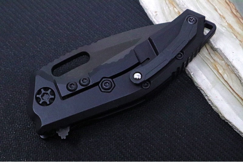 Heretic Knives Medusa Flipper – Magnacut / Black Aluminum Handle with Grip-Tape