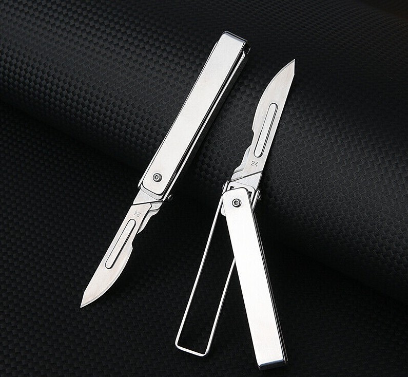 Stainless Steel Folding Blade Knife Keychain Knife with 10 Replacement Blades