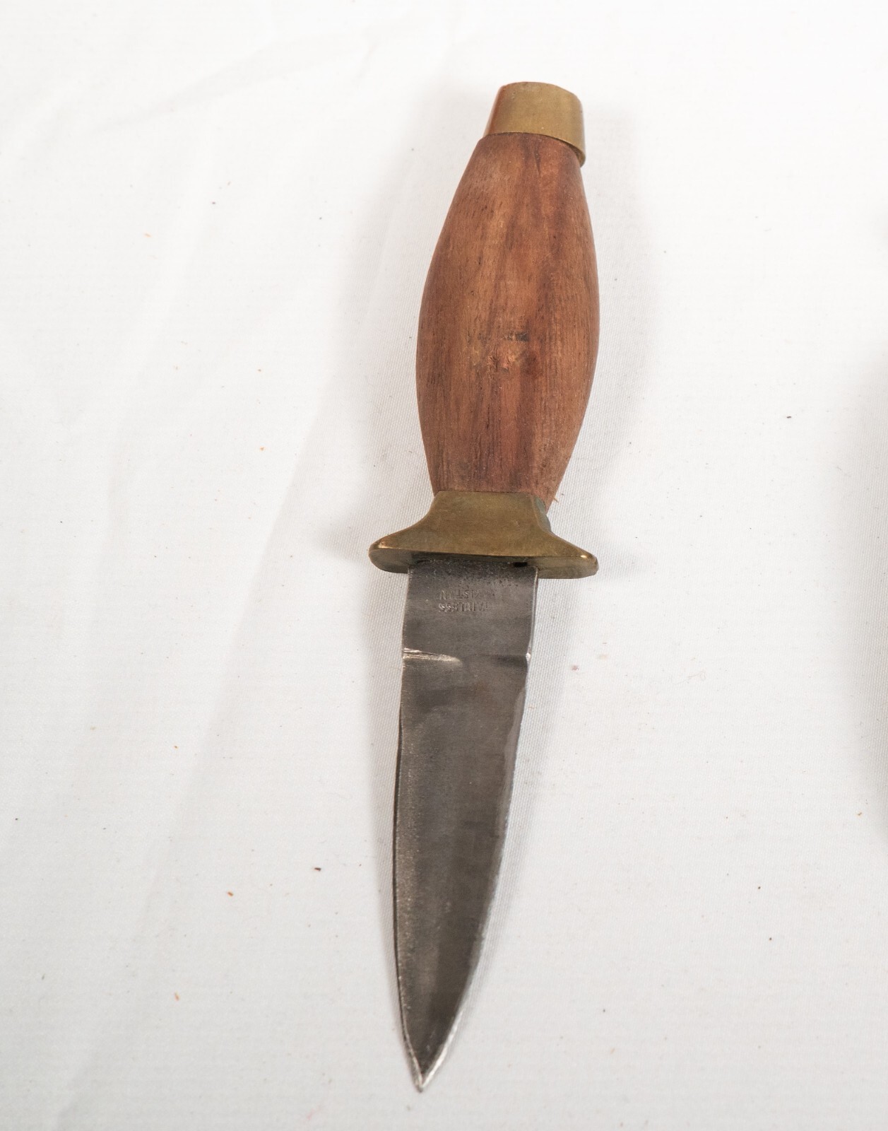 Pakistan Wood and Brass Double Sided Fixed Stainless Steel 3-1/2” Blade