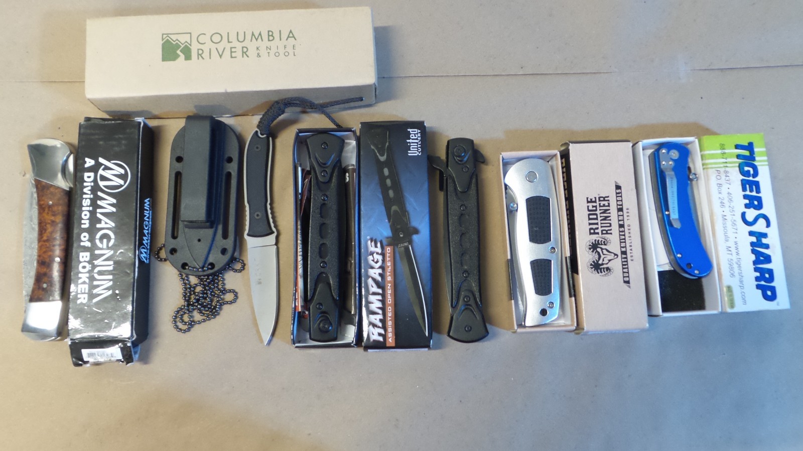 CRKT, Boker Magnum, Tiger Sharp and other pocket knives