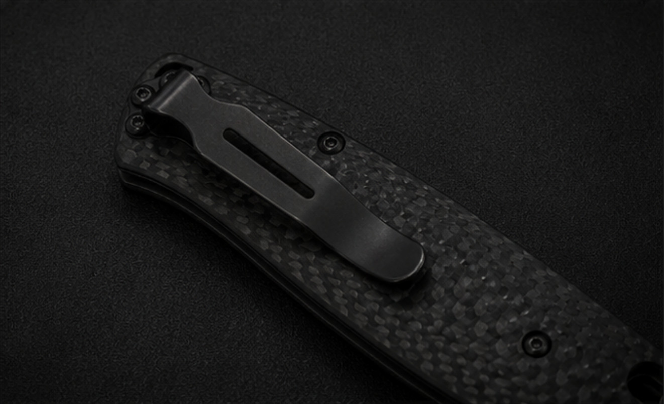NEW Bugout 535 CPM-S90V Carbon Fiber AXIS Lock Folding Knife Free shippin