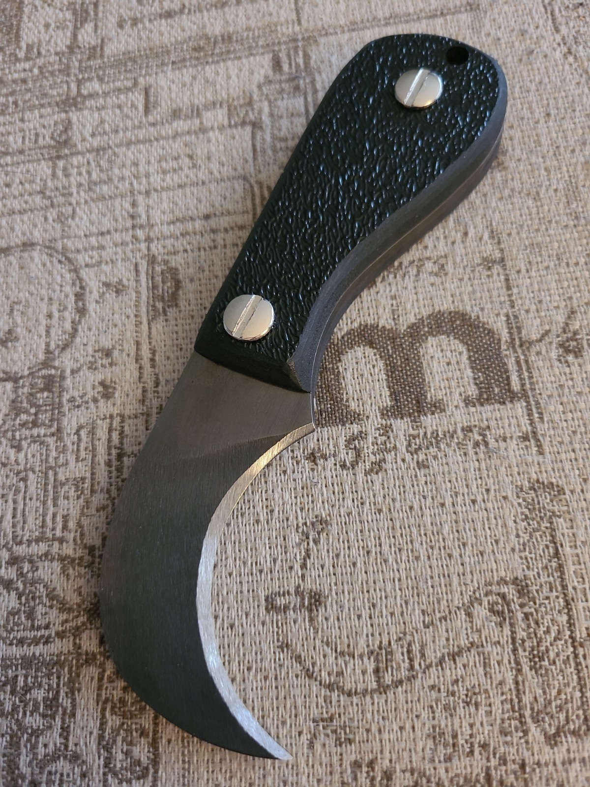 RcaneArtisan Handmade Winterhawk Fixed Blade Knife