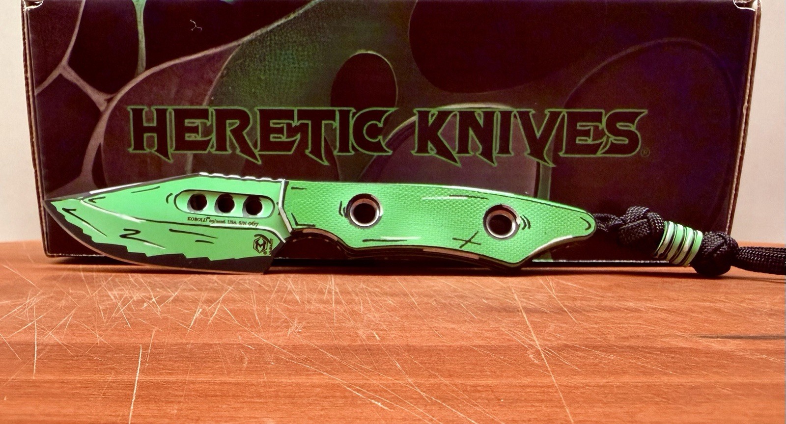 Heretic Kobold Bowie Cel Shade Toxic Green MagnaCut Fixed Blade Sheath BNIB