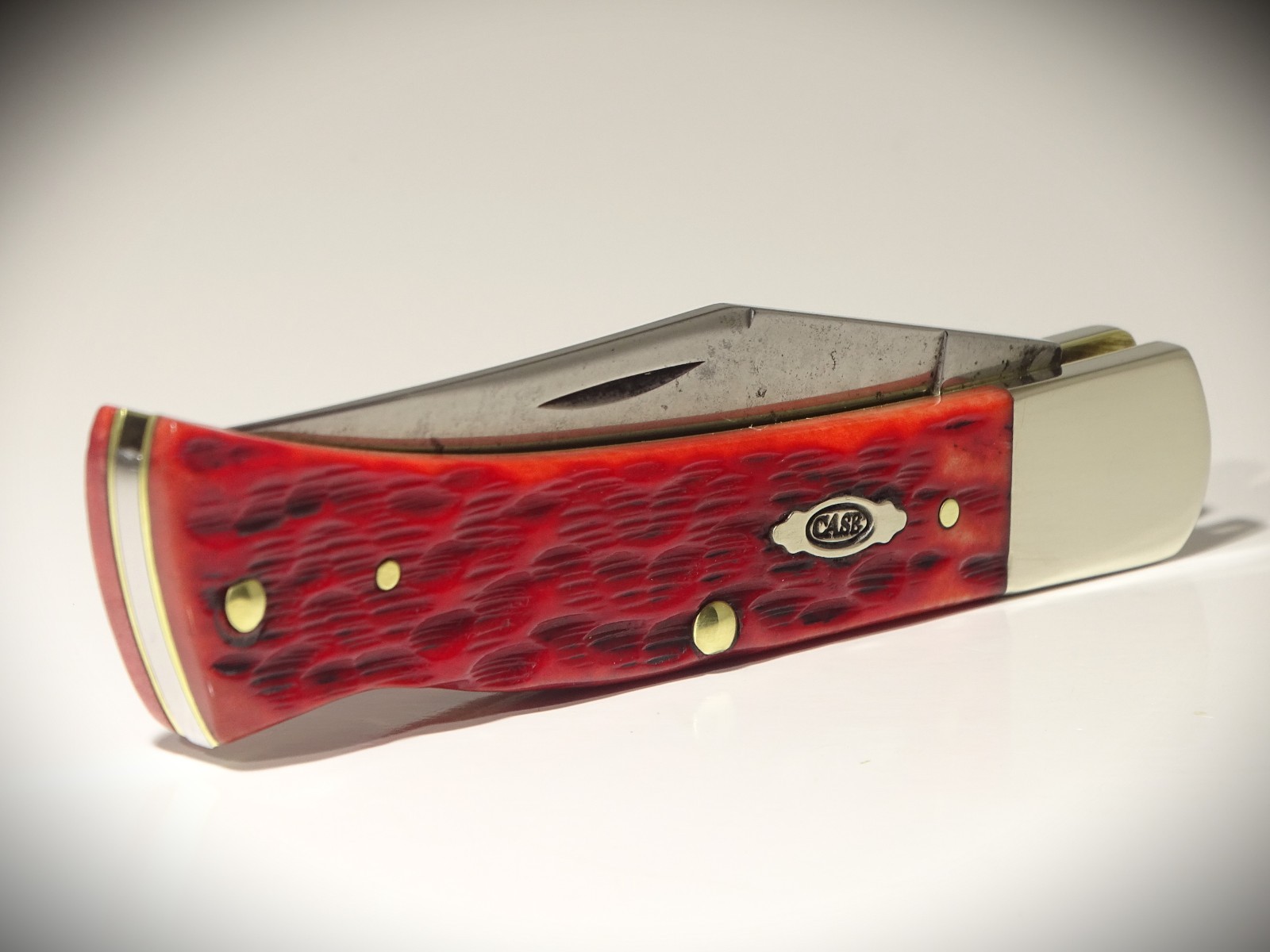 💥2026 Case XX BR61135 CS ~ Bill Ruple Design Axe Handle ~ Carbon ~ Dark Red ~