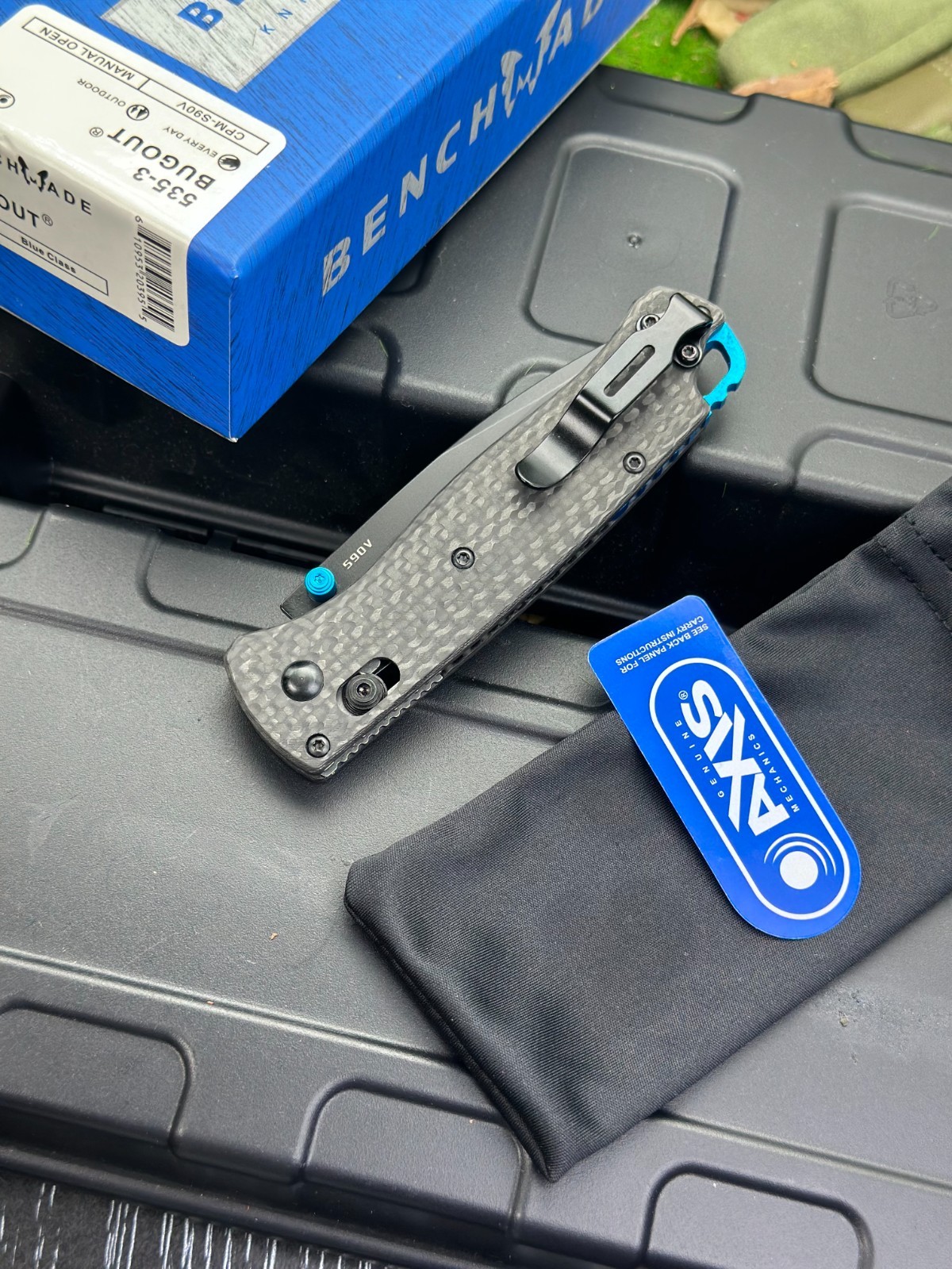 Benchmade Bugout 535-3 S90V Black Blade Carbon Fiber AXIS Knife New