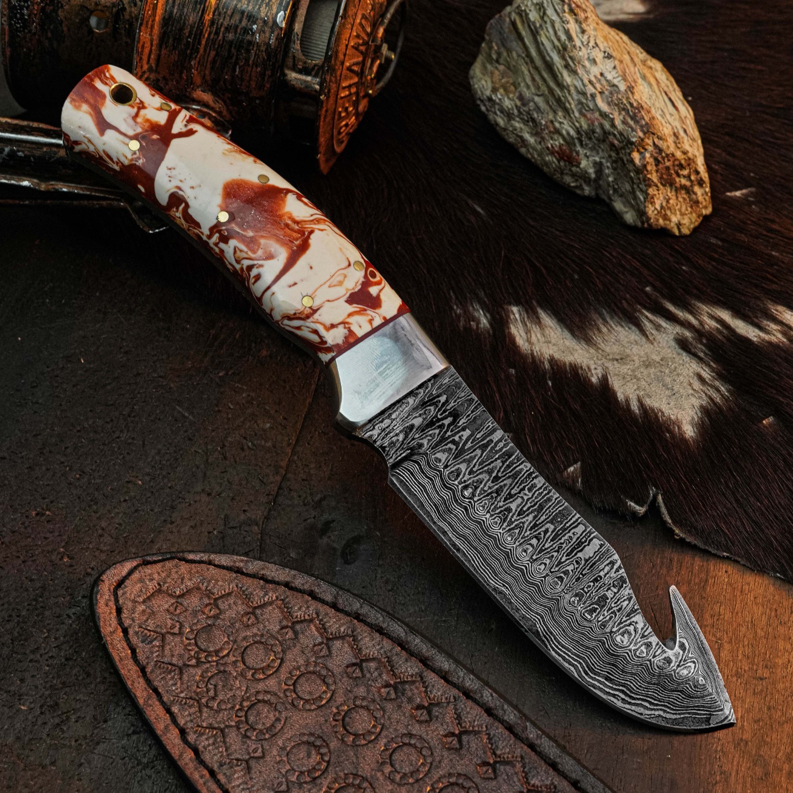 8.8″ Clip Point Knife Damascus Steel Hunting EDC Full Tang Blade Resin Handle