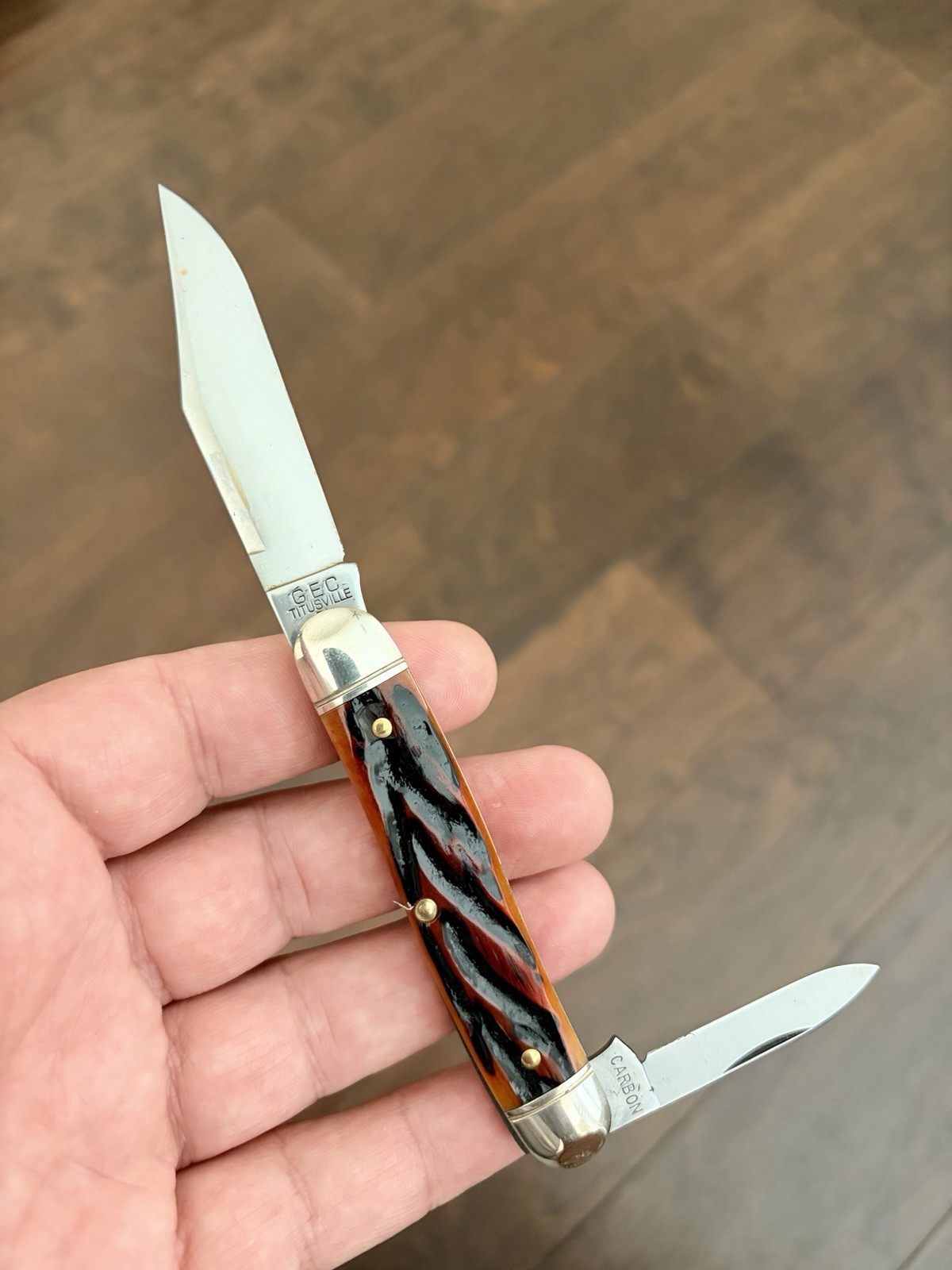 Great Eastern Cutlery 66 Amber Worm Groove India Bone Satin GEC 661225 Knife