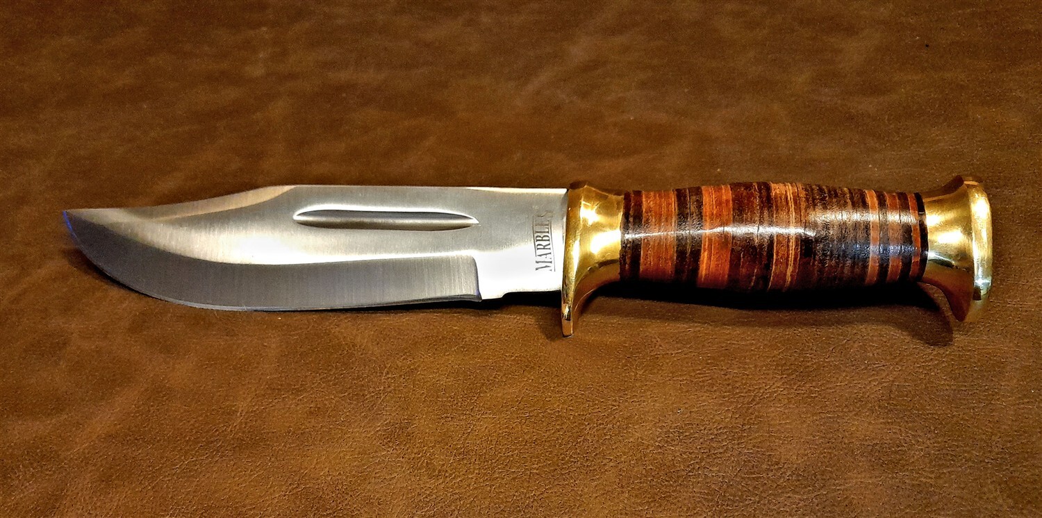 Marbles MR556 11.5″ Stacked Leather Stag Hunter w/Full Tang Leather Sheath