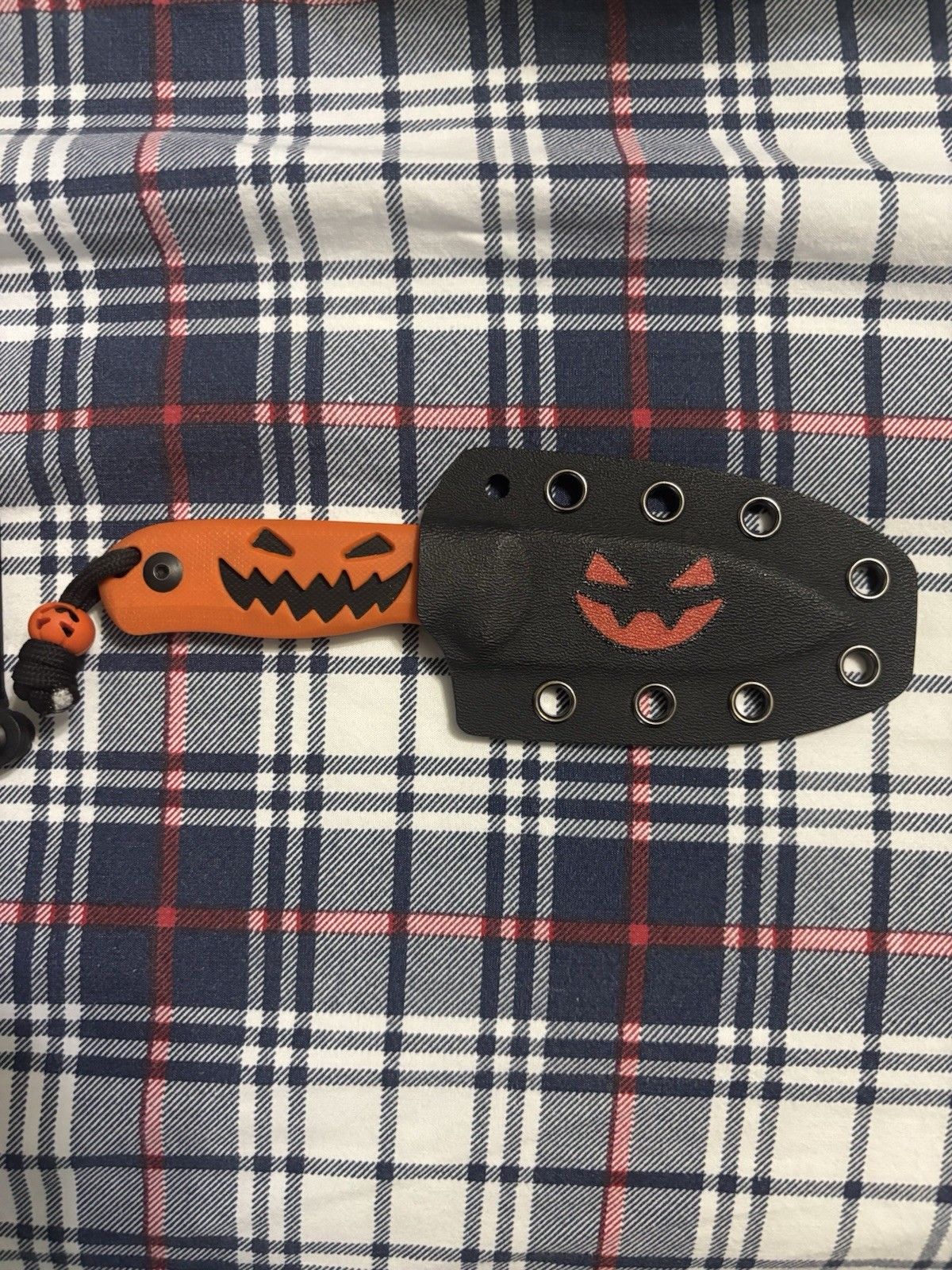 Kizer Drop Bear Fixed Blade Knife Halloween Edition 14c28n