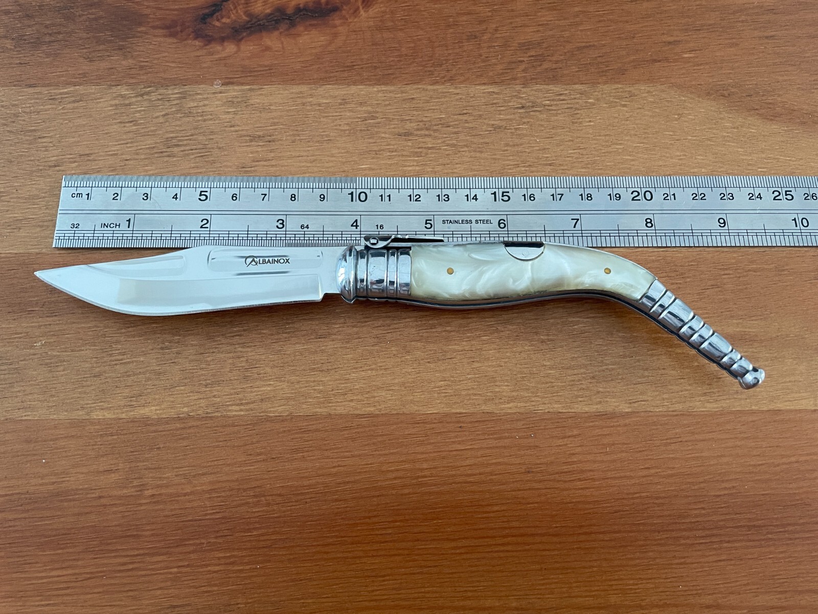 3.75″ Navaja Sevillana Bandolera Nacre Imitation Handle from Spain – US Seller