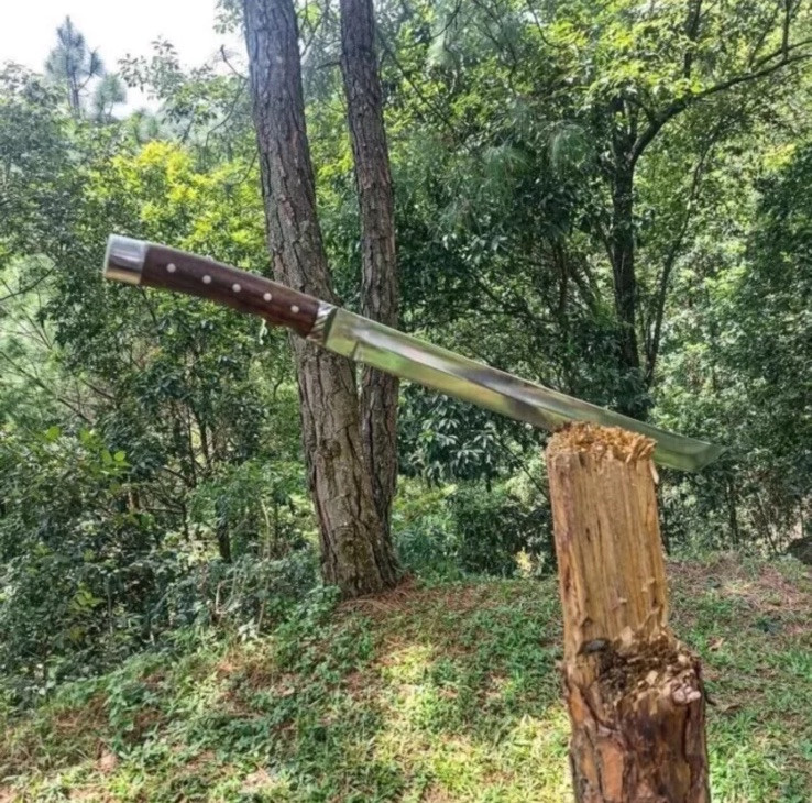 Custom Handmade Carbon Steel Blade Survival Machete Sword | Hunting 26 inches