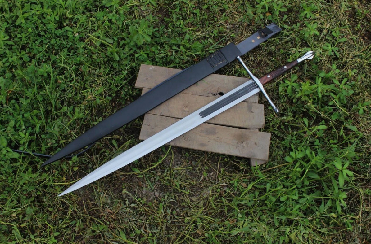 Carbon Steel Hand Forged Viking Sword Battle Ready Medieval Sword With Scabbard