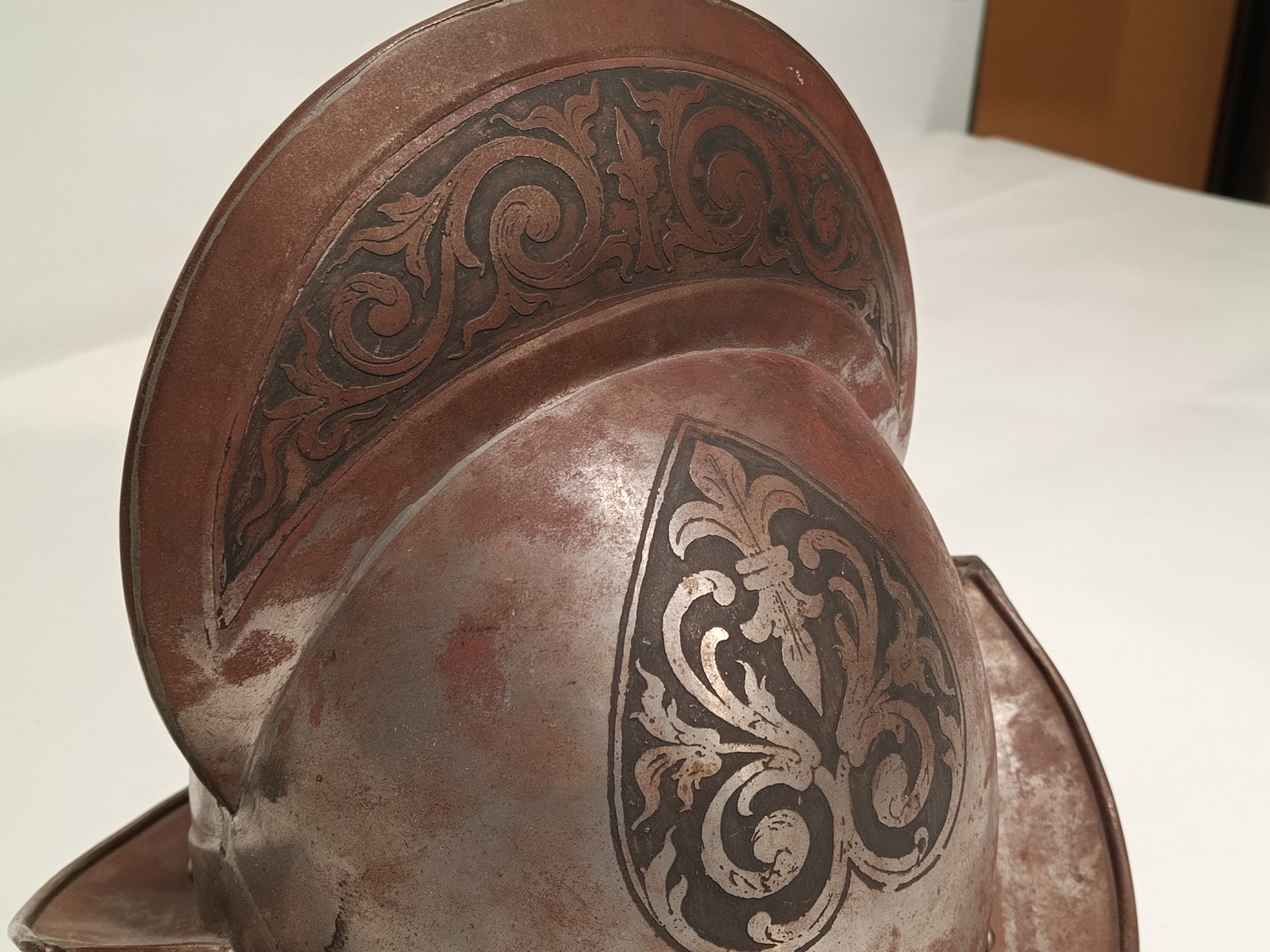 Reproduction Spanish Conquistador Helmet Etched Steel Morion Style Decor