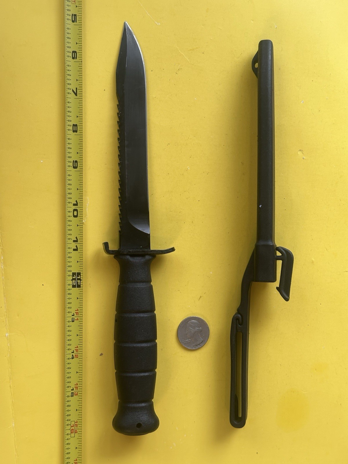 Glock 81 Field Survival Knife Made in Austria with sheath Saw Back