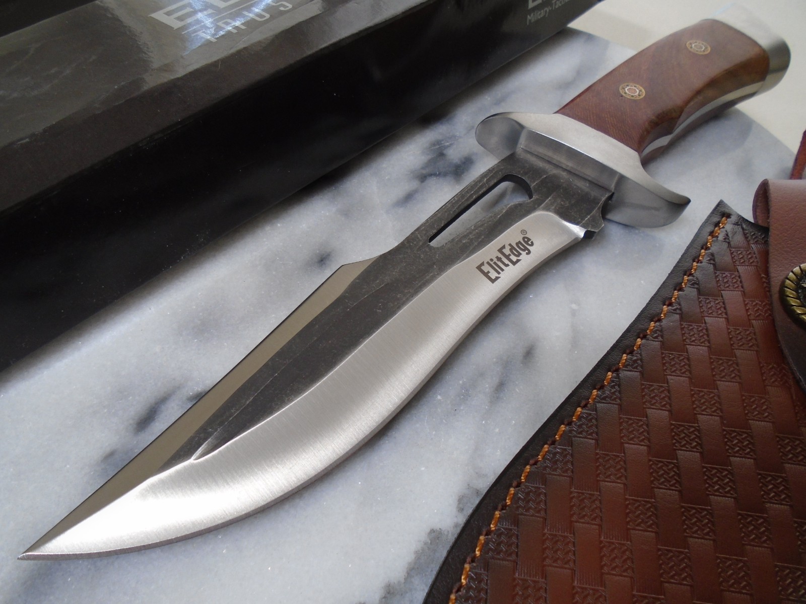 Elitedge Fancy Recurve Bowie Hunter Knife Full Tang 440C Fixed Blade Walnut Wood