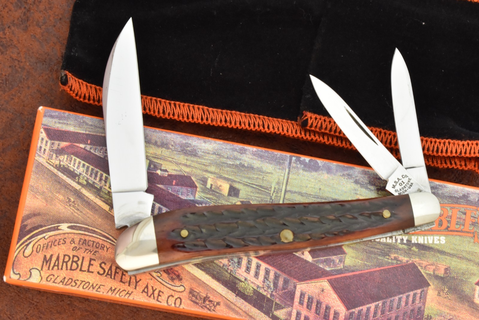 MARBLES MADE IN USA GLADSTONE MI AMBER BONE WHARNCLIFFE WHITTLER KNIFE (35834)