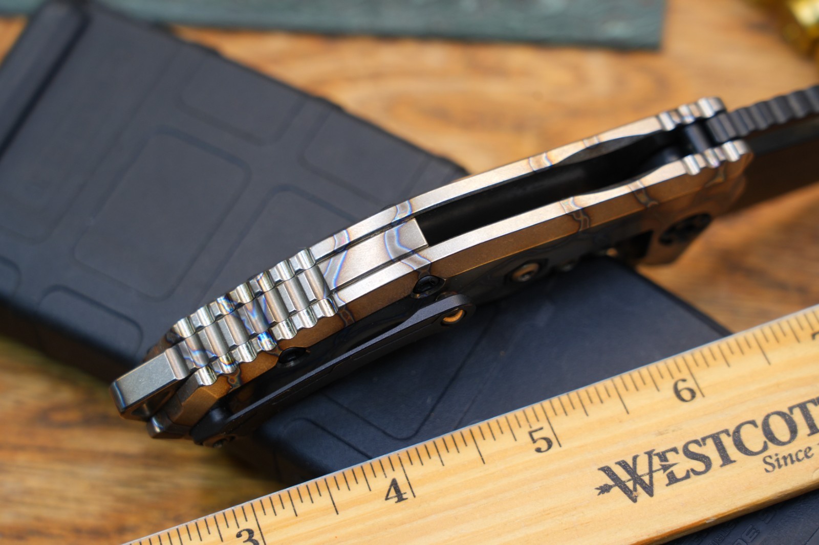 Heretic Knives Medusa V3 Manual Flipper MagnaCut DLC Titanium Handle S/N 00199