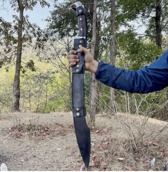 Custom Handmade Carbon Steel Blade Sirupate Machete Sword| Hunting Knife Camping