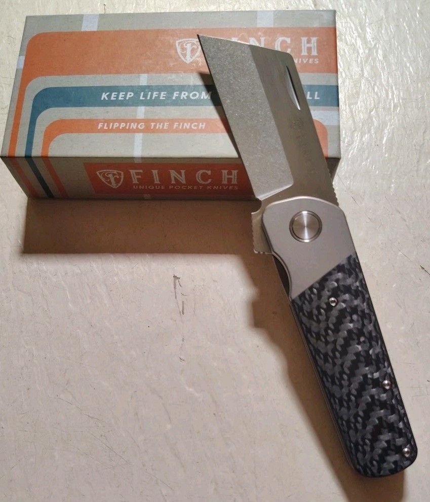 Finch Knife Co RUNTLY XL Dark Side Flipper 3.15″ M390 Wharnie Ti w/CF Handle