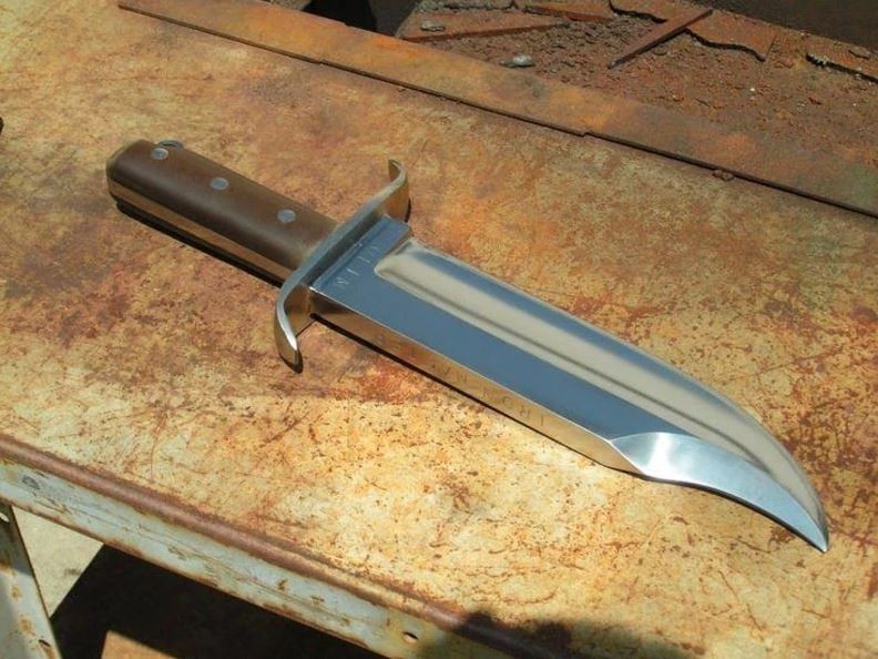Custom Handmade 10mm Thick Bowie Knife Heavy Duty Hunting Knife Collectible W/S