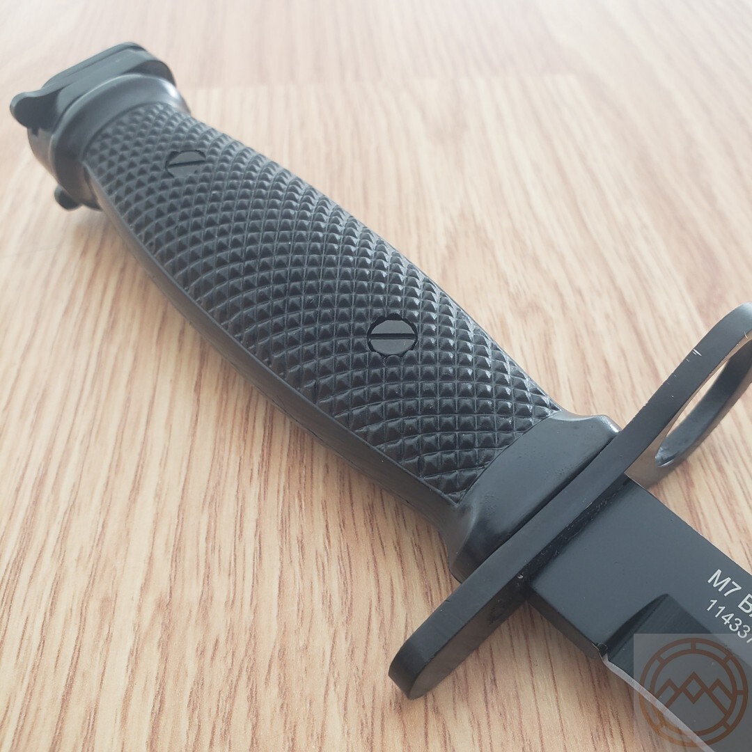 Smith & Wesson M&P Fixed Knife 6.5″ Stainless Steel Double Edge Blade ABS Handle
