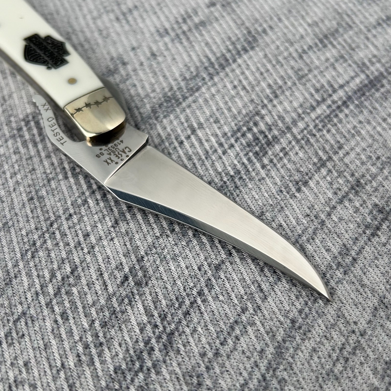 Case xx Knives Harley-Davidson Russlock 52249 White Pocket Knife Stainless
