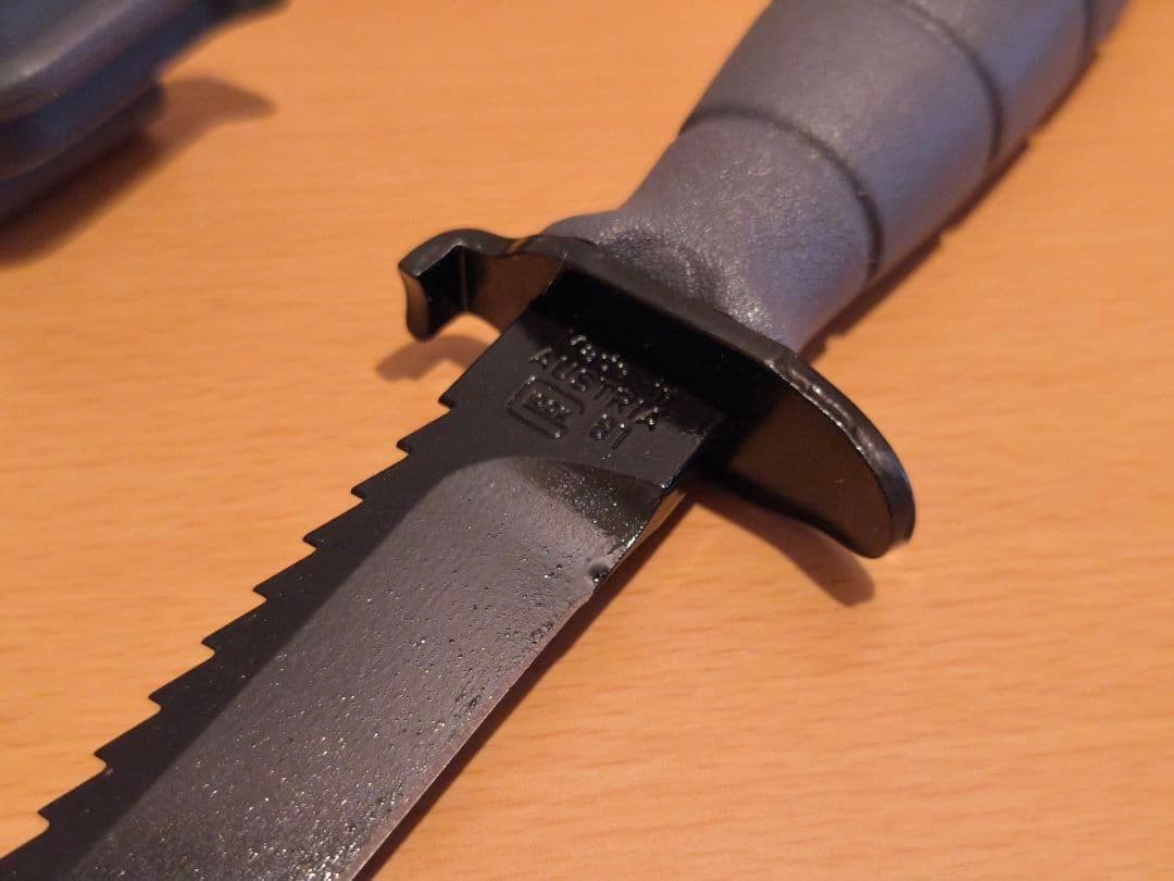 GLOCK M81 Knife Gray Fixed Blade High Carbon Steel