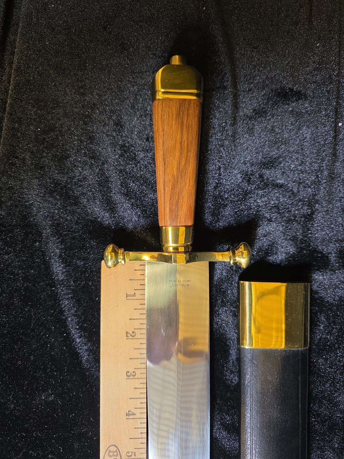 Vintage Windlass India Knife Wood Handle Leather Sheath 14″ Blade