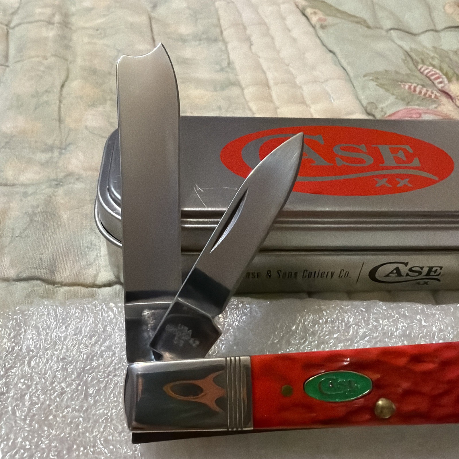 🔥🔥2024 Case XX Magicians Razor Green & Red Bone In Tin Opened 10933