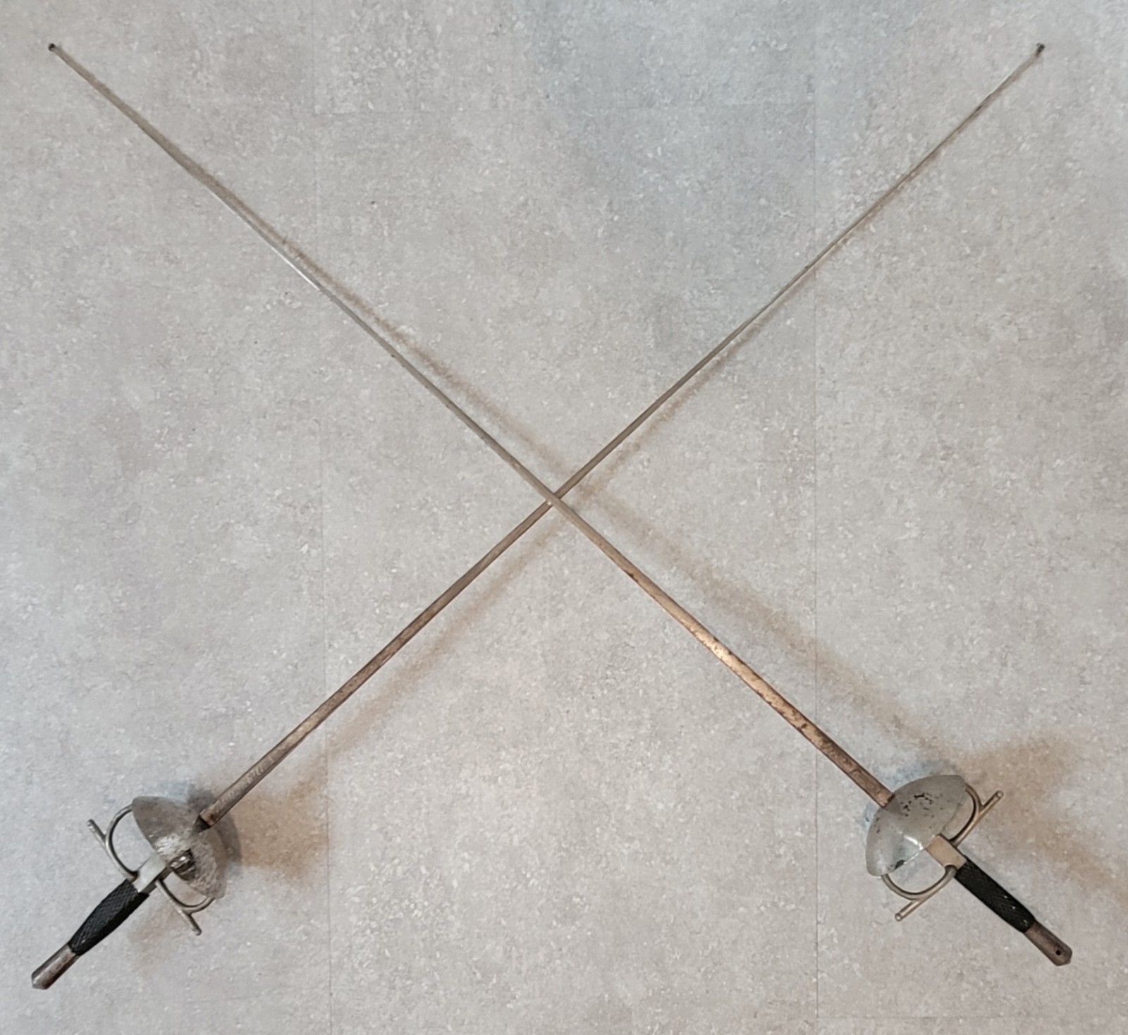 Pair Vintage 1950s Decorative Spanish Toledo 43” Fencing Sword Foil Rapier
