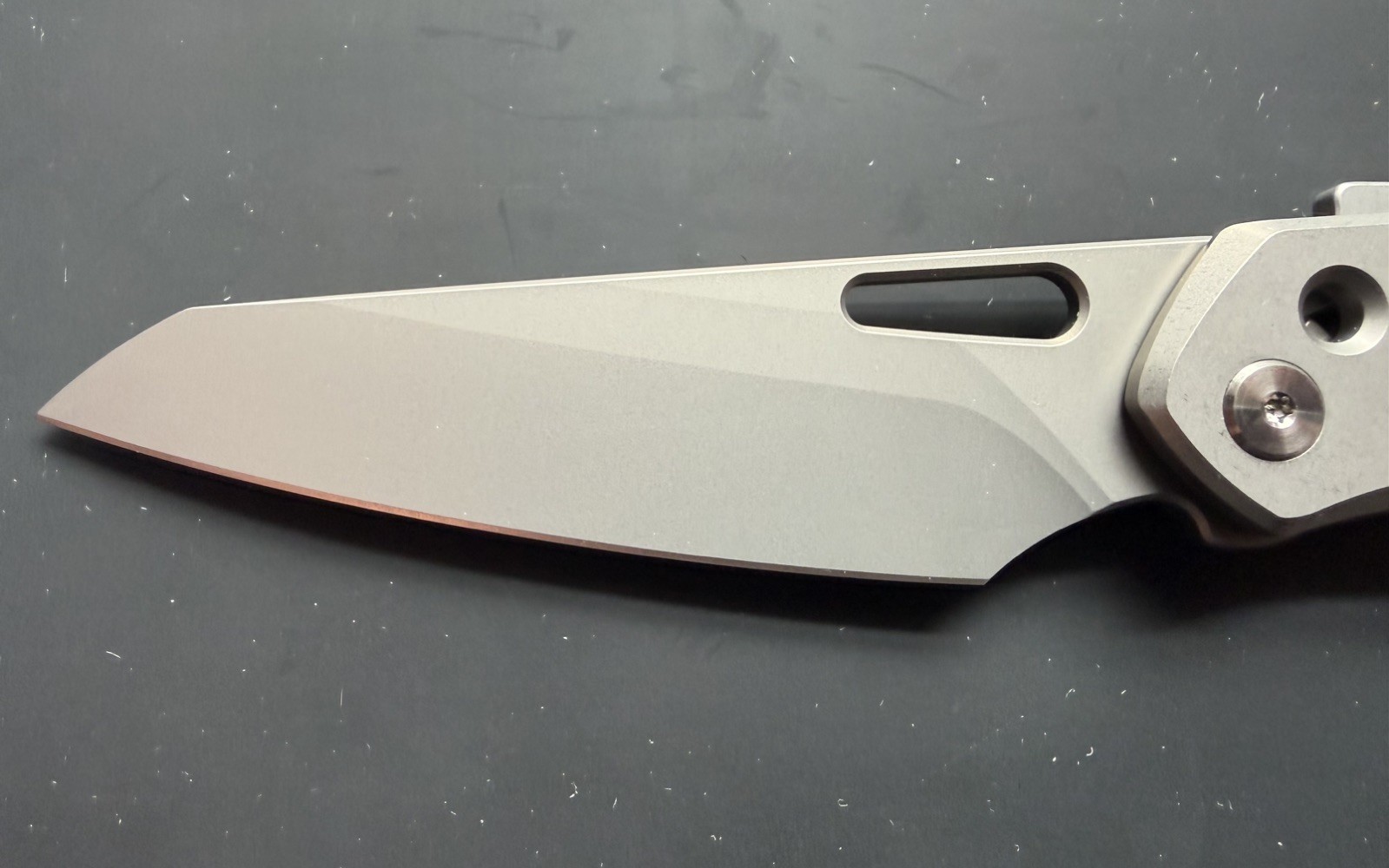 Vision R| WE21031-1 Gray titanium trade silver bead blasted camp 20cv blade
