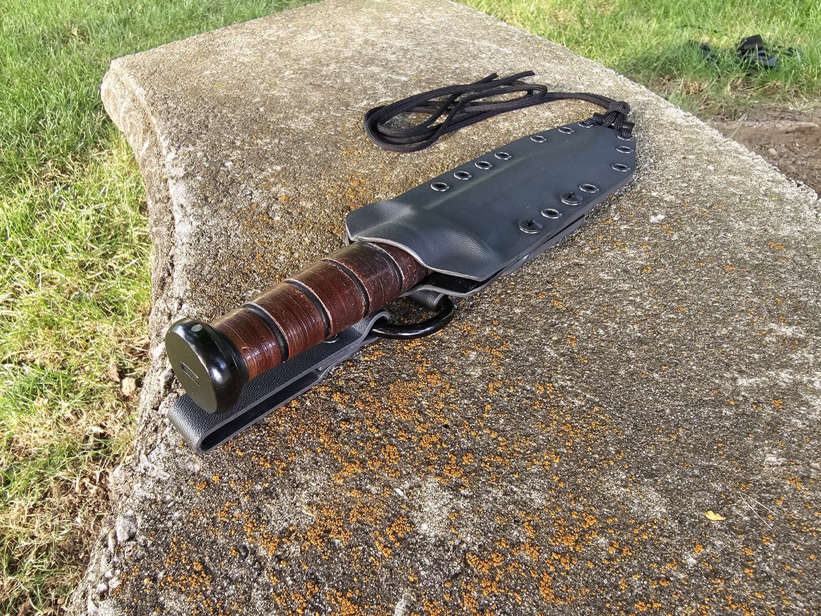 KA-BAR USMC Custom Kydex Sheath, PANCAKE, DANGLER, Mini Firesteel, Paracord(Blk)