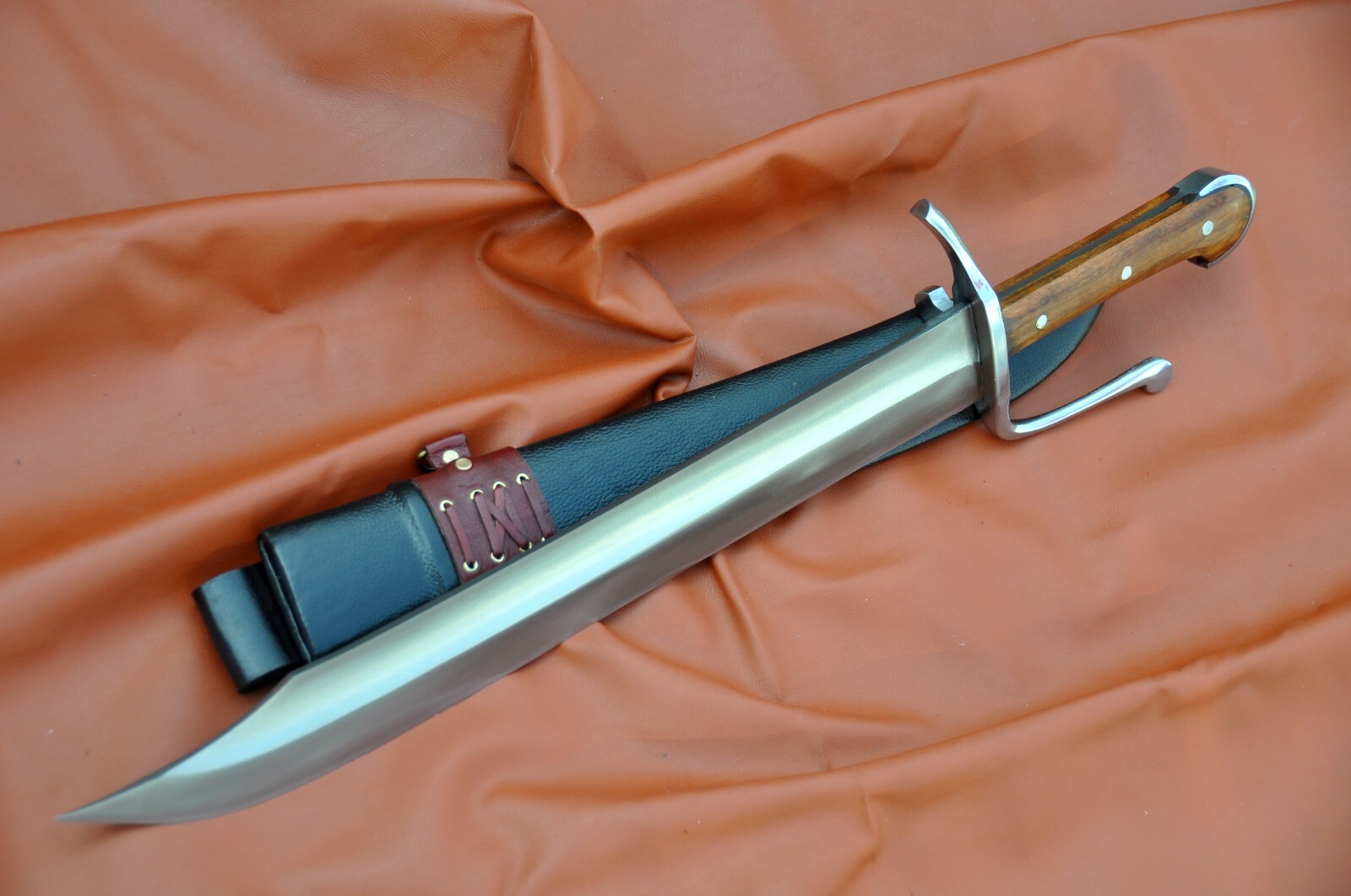 18 inches long Blade Gustav sword-Hunting, Camping, Tactical knife, Machete