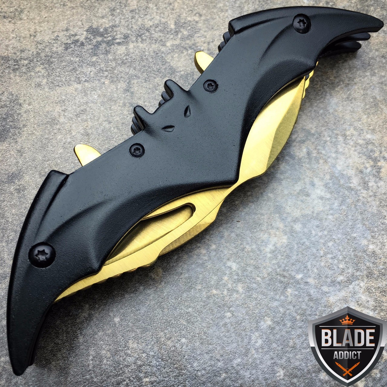DARK KNIGHT SPRING ASSISTED DUAL BLADE BATMAN TACTICAL FOLDING KNIFE GOLD NEW