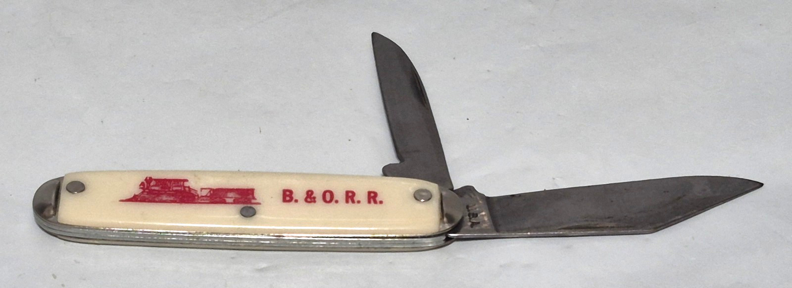 B & O R.R. Railroad USA Branded 2 Blade Novelty Pocket Knife