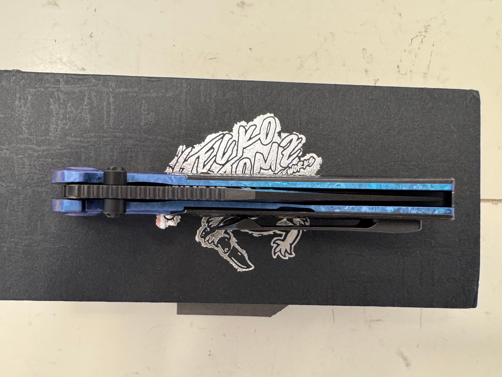 GECKO Knifeworks x Urban EDC Excl DUNE Satin DLC Vanax Chaos Seigaiha Blurple Ti