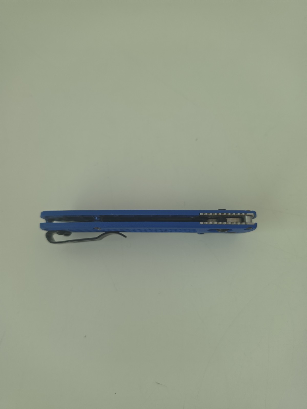 Benchmade 535 BUGOUT BLUE GRIVORY S30V Stainless Steel (58-60HRC) Folding Knife